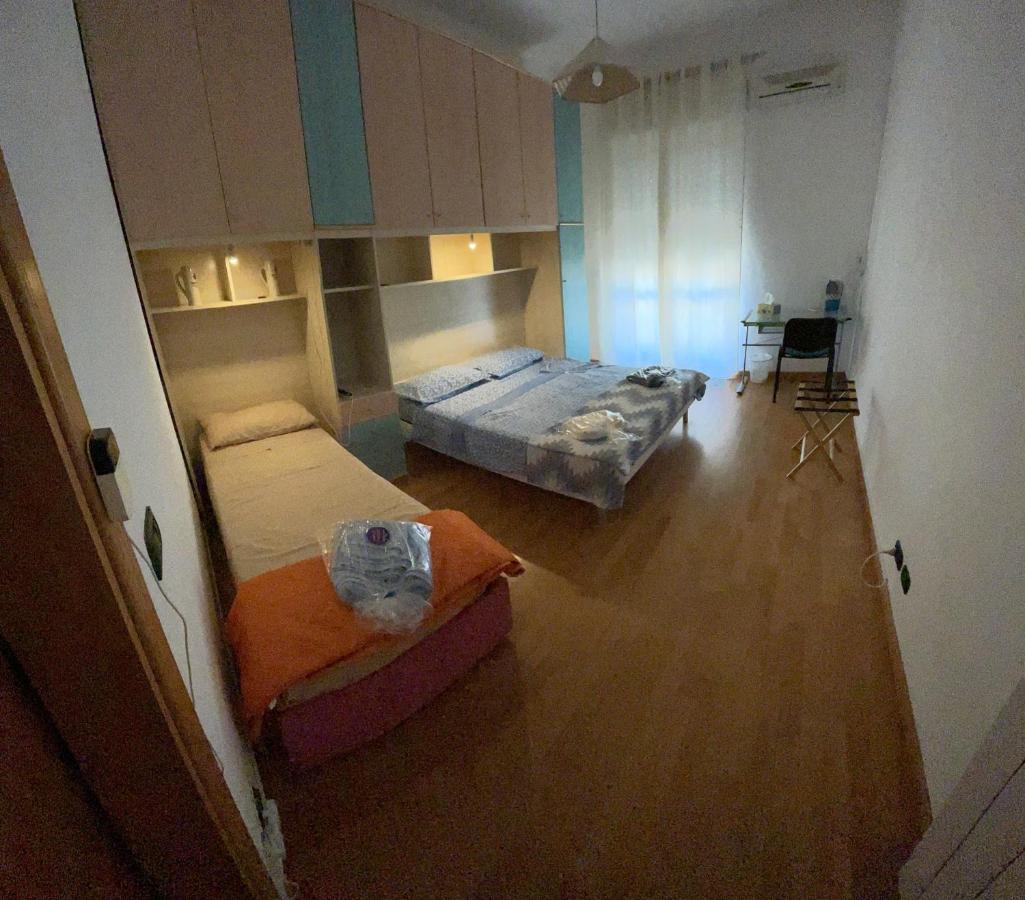B&B L'Attico E La Ballata Brusciano Kültér fotó