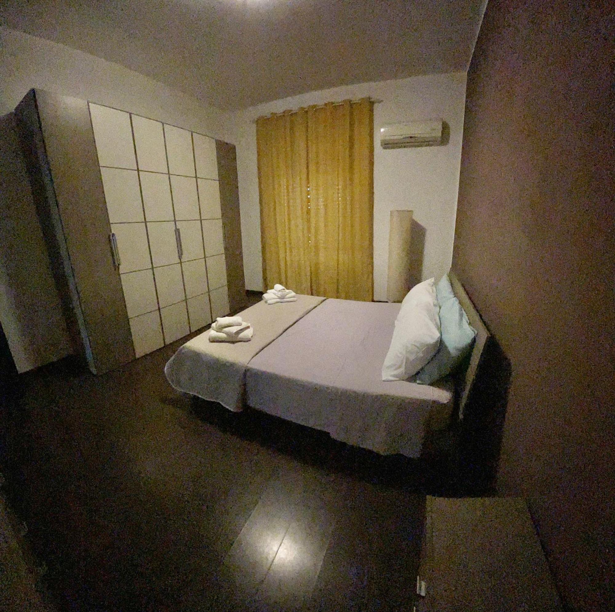 B&B L'Attico E La Ballata Brusciano Kültér fotó